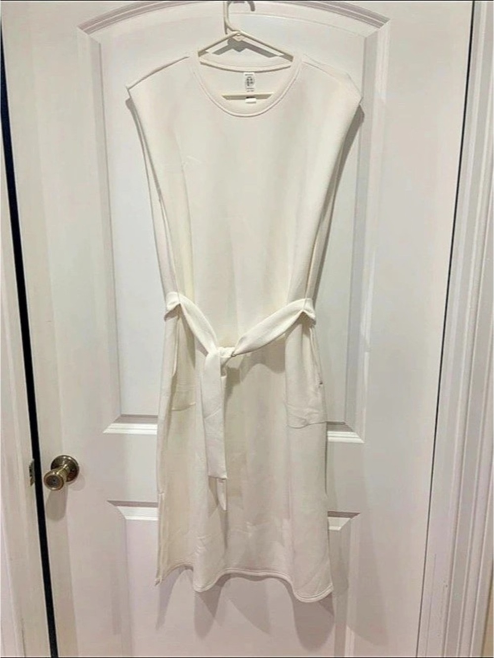 SPANX AirEssentials Tie-Waist Midi Dress White Large